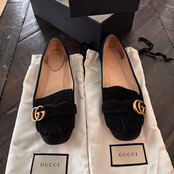 Gucci Marmont Suede Flats Size 39 Great Condition